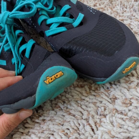 New Balance Women’s Minimus Zero Trail Running Shoes – Size 7 – Black – Used Go - Picture 9 of 10